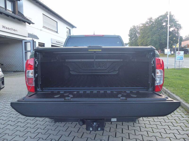 Nissan NP300 Tekna Double Cab 4x4